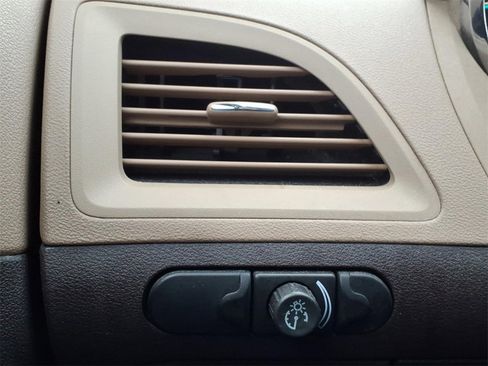 Used 2011 Chevrolet Malibu LT w/ Interface Package image 22