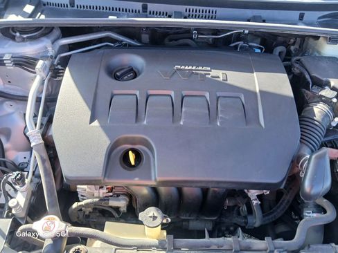Used 2018 Toyota Corolla LE FWD image 22
