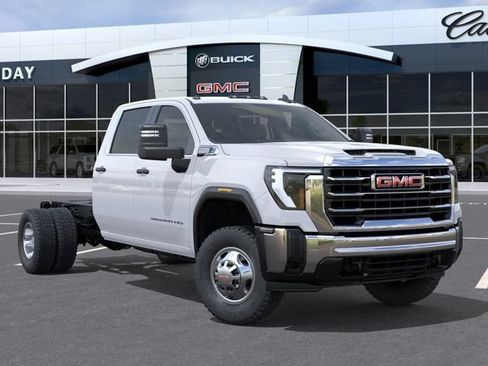 New 2026 GMC Sierra 3500 Pro w/ Convenience Package AWD/4WD image 7