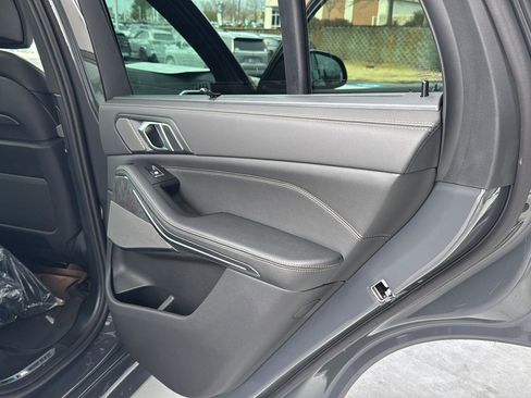New 2026 BMW X5 sDrive40i w/ Executive Package RWD image 14
