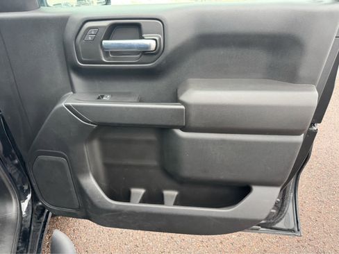 Used 2023 Chevrolet Silverado 1500 Custom image 20