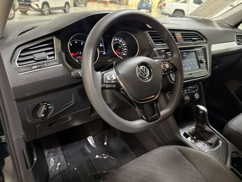 Used 2021 Volkswagen Tiguan S FWD image 15