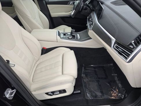 Used 2021 BMW X5 xDrive40i w/ Premium Package AWD/4WD image 29