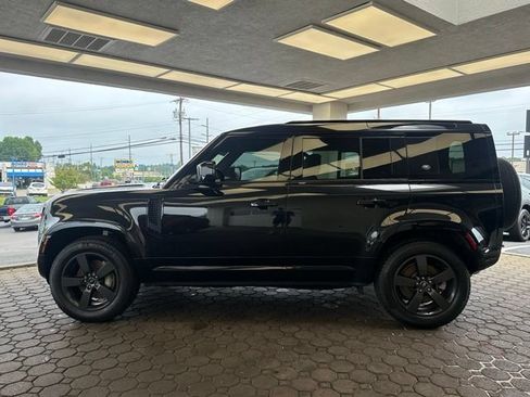 Used 2022 Land Rover Defender 110 X-Dynamic HSE AWD/4WD image 2