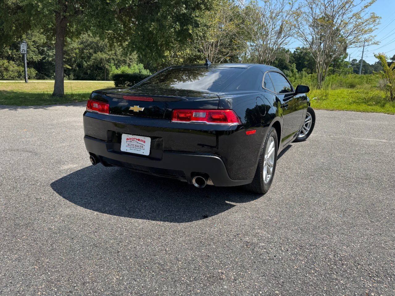 Used 2015 Chevrolet Camaro LS RWD image 34