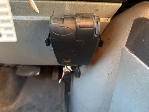 Used 2010 Ford E-250 and Econoline 250 image 10