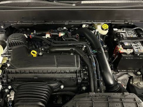 New 2026 Ford Maverick XLT w/ XLT Luxury Package image 9