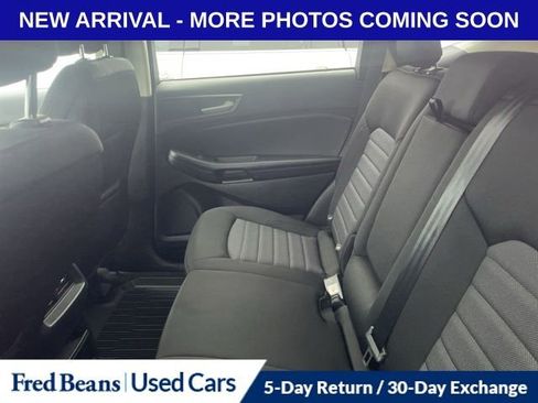 Used 2022 Ford Edge SE w/ Black Appearance Package AWD/4WD image 11