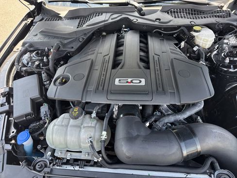 Used 2022 Ford Mustang GT w/ Equipment Group 301A RWD image 31