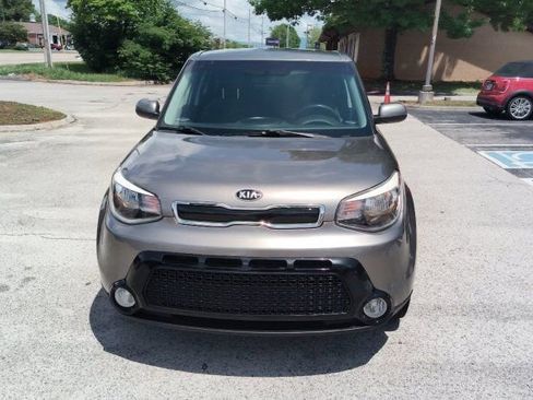 Used 2016 Kia Soul + FWD image 8