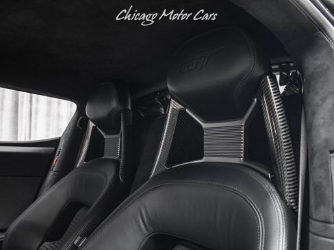 Used 2019 Ford GT RWD image 18