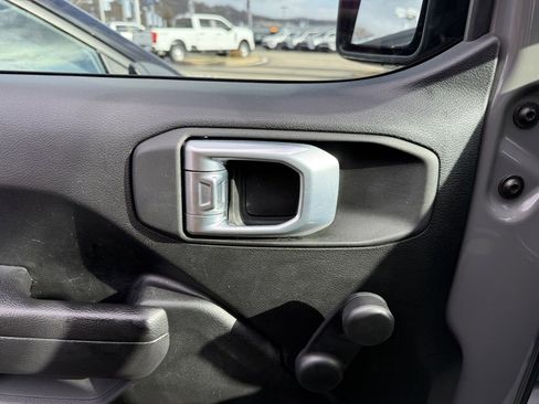 Used 2022 Jeep Wrangler Willys image 15