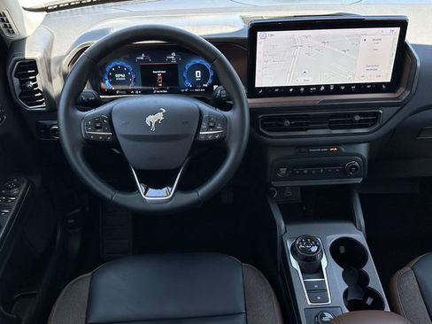 Used 2025 Ford Bronco Sport Outer Banks w/ Outer Banks Tech Package+ AWD/4WD image 13