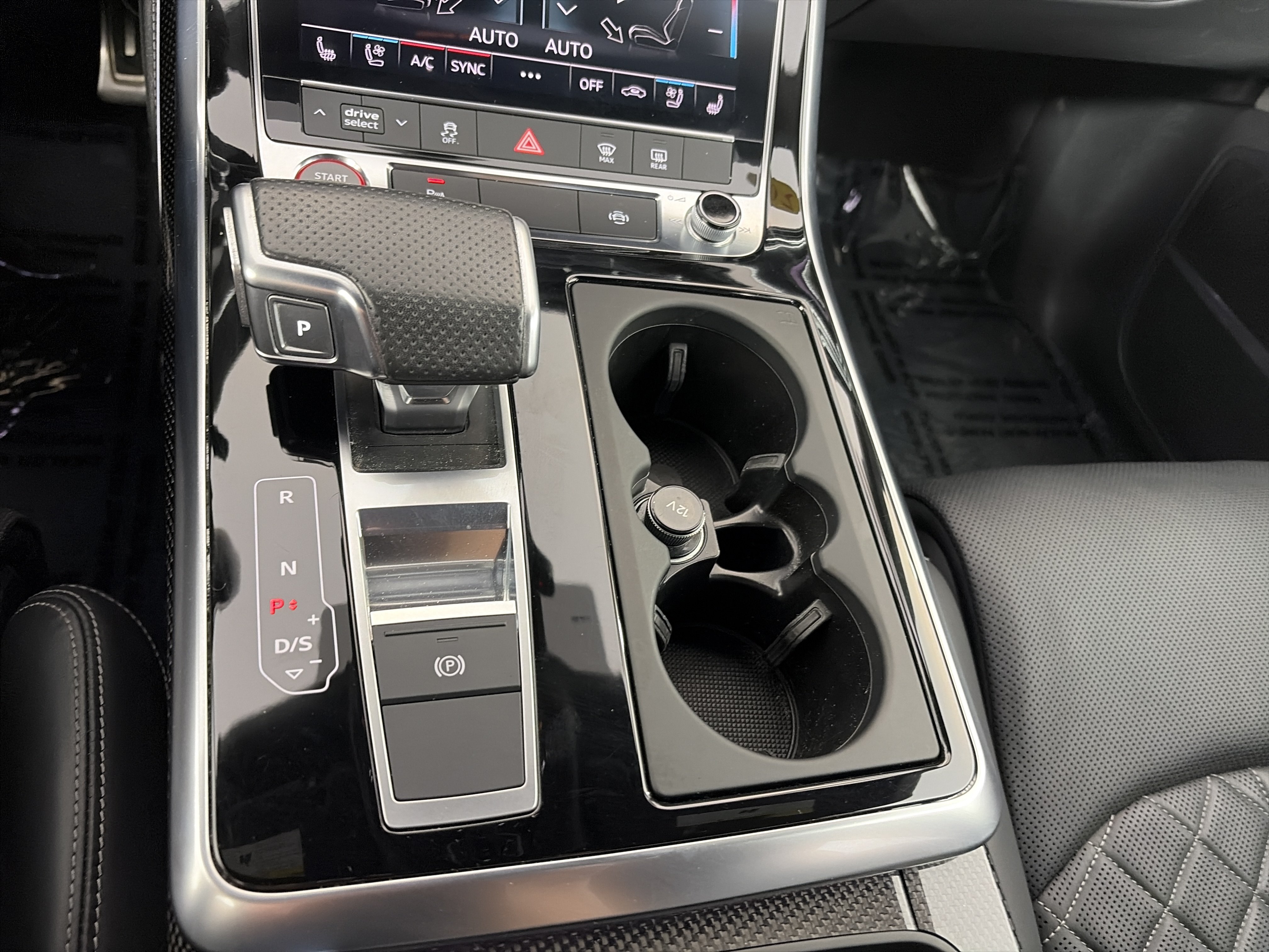 Used 2021 Audi SQ8 Premium Plus w/ Luxury Package AWD/4WD image 35