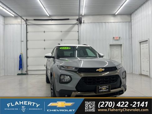 Used 2023 Chevrolet TrailBlazer ACTIV AWD/4WD image 1