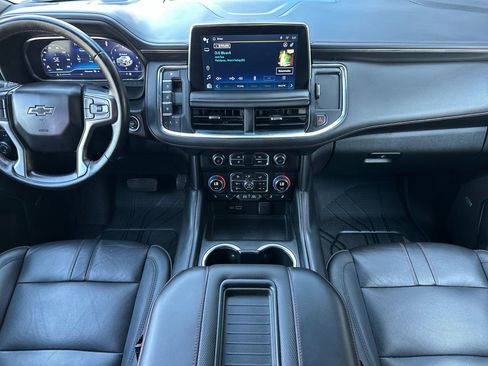 Used 2024 Chevrolet Suburban RST image 12