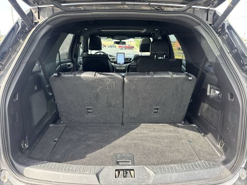 Used 2020 Ford Explorer ST w/ Premium Technology Package AWD/4WD image 25