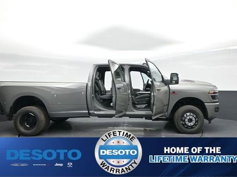 New 2026 RAM 3500 Laramie w/ Night Edition image 64