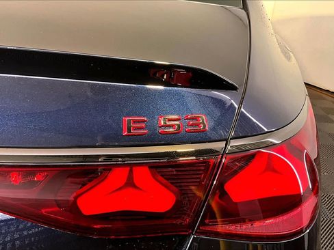 New 2026 Mercedes-Benz E 53 AMG e 4MATIC Sedan image 6
