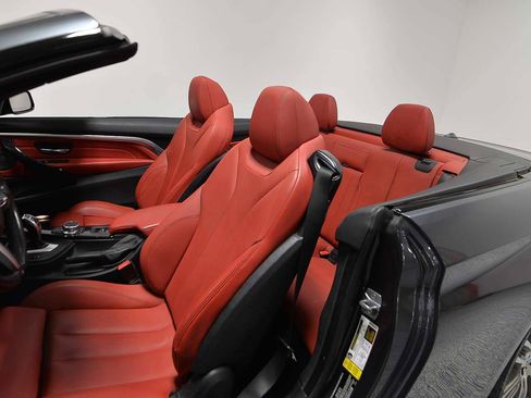 Used 2017 BMW 430i Convertible image 12