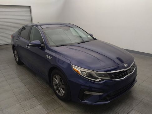 Used 2020 Kia Optima LX FWD image 13