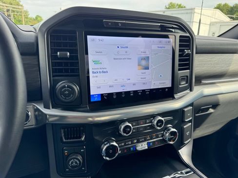 Used 2025 Ford F150 Lariat w/ Equipment Group 501A Mid AWD/4WD image 35