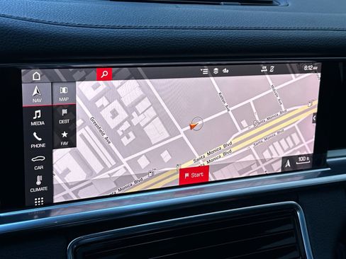 Used 2021 Porsche Panamera image 21