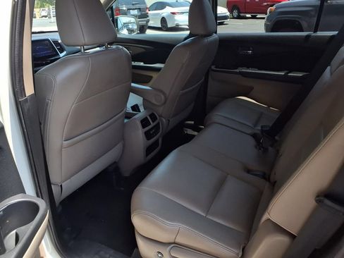 Used 2016 Honda Pilot EX-L image 19