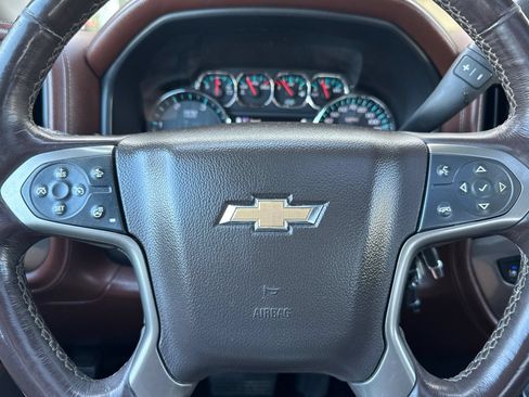Used 2017 Chevrolet Silverado 2500 High Country w/ Duramax Plus Package AWD/4WD image 21