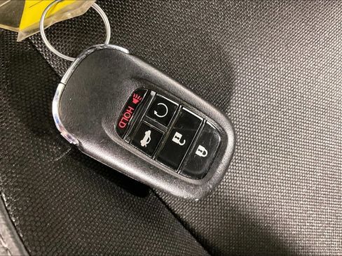 Used 2022 Honda Civic Sport image 13