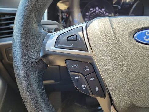 Used 2019 Ford Edge SEL w/ Equipment Group 201A AWD/4WD image 24