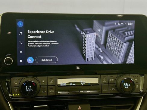 Certified 2024 Toyota Grand Highlander Limited image 13