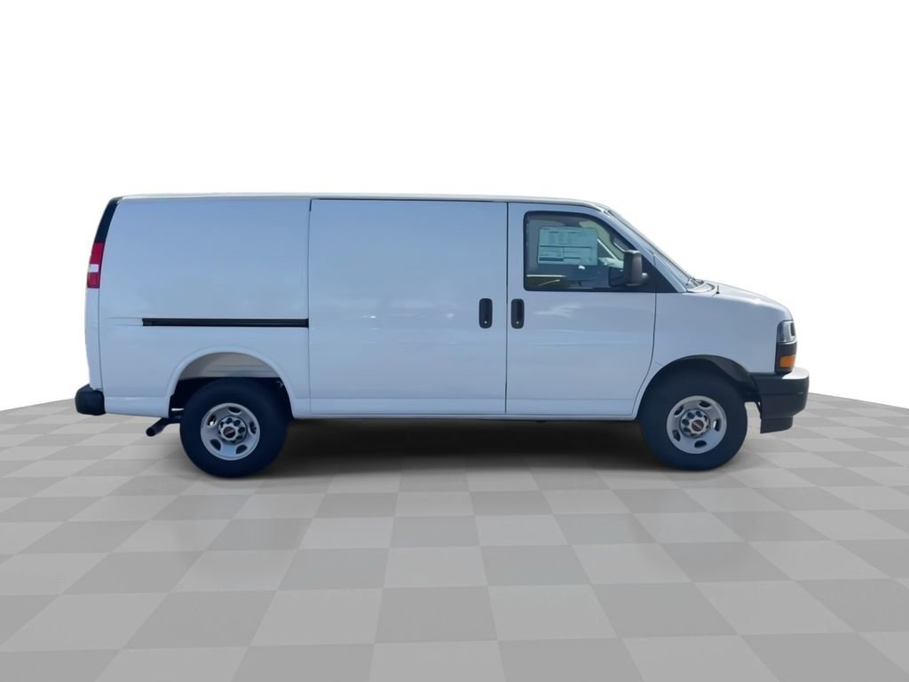 New 2026 GMC Savana 3500 w/ Driver Convenience Package RWD image 9
