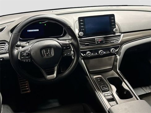 Used 2022 Honda Accord Sport image 19