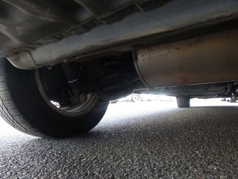 Used 2005 Toyota Sienna XLE image 35