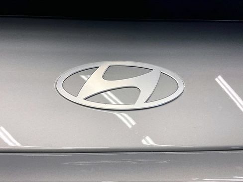 Used 2025 Hyundai Ioniq 6 SEL RWD image 30