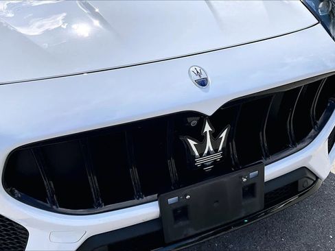 Used 2023 Maserati Grecale Modena AWD/4WD image 30