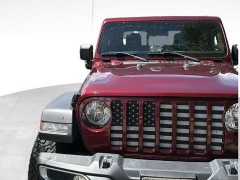 Used 2021 Jeep Gladiator Sport AWD/4WD image 9
