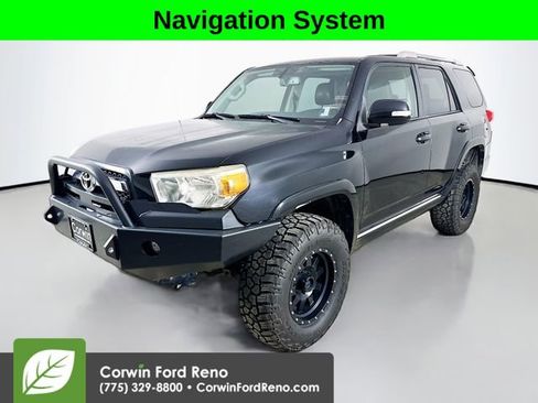 Used 2012 Toyota 4Runner SR5 w/ Premium Pkg w/3rd Row Seat image 3