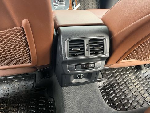 Used 2018 Audi Q5 2.0T Premium Plus w/ Premium Plus Package image 16