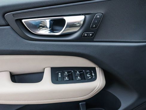 New 2026 Volvo XC60 T8 Plus w/ Protection Package Premier image 31