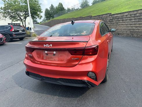 Used 2022 Kia Forte GT-Line w/ GT-Line Premium Package FWD image 8