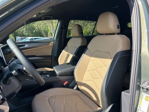 New 2026 Volkswagen Atlas Cross Sport SE image 21