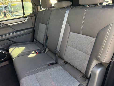 Used 2025 GMC Acadia Elevation AWD/4WD image 35