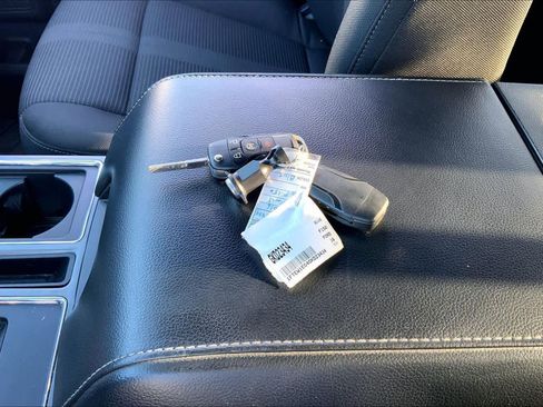 Used 2016 Ford F150 XLT w/ Equipment Group 302A Luxury image 14