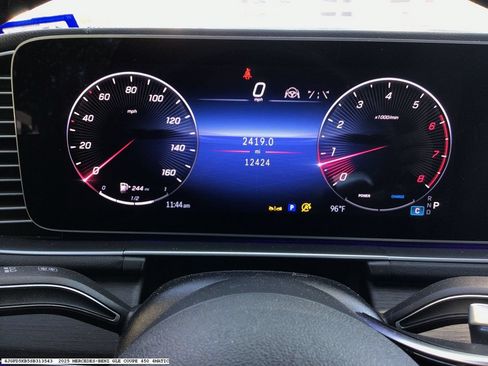 Used 2025 Mercedes-Benz GLE 450 4MATIC Coupe image 13