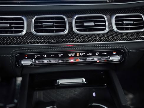 New 2026 Mercedes-Benz GLE 63 AMG S image 18