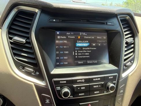 Used 2018 Hyundai Santa Fe Sport FWD image 22