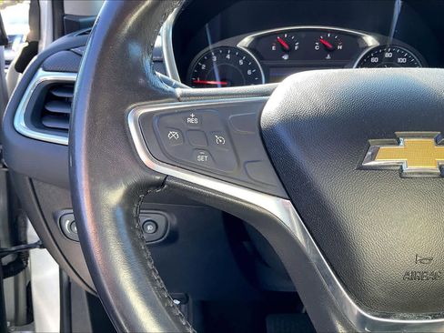 Used 2019 Chevrolet Equinox Premier image 18