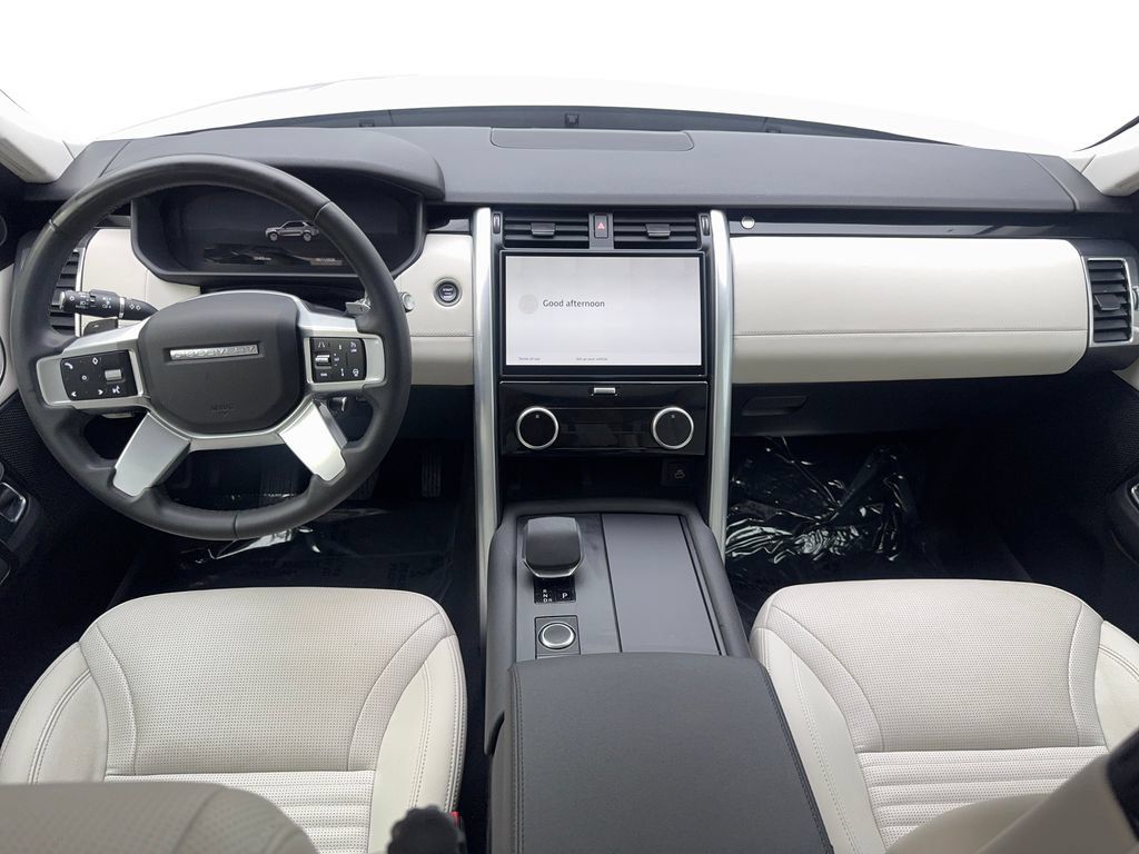 Used 2025 Land Rover Discovery S AWD/4WD image 56